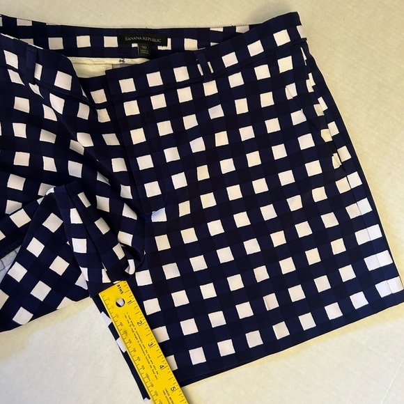 Banana Republic Blue&White Checkerd gingham casual flat front shorts Sz-10. T11 - Picture 8 of 11